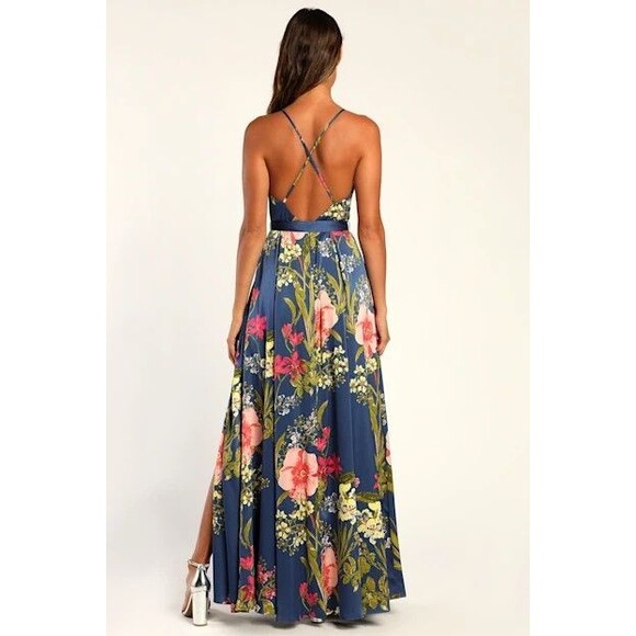 Lulus NWT Still the One Satin Maxi Dress Size M Blue Floral Print - Picture 2 of 13